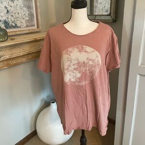 Magnolia Pearl Dusty Pink Moon Boyfriend T-Shirt OSFM